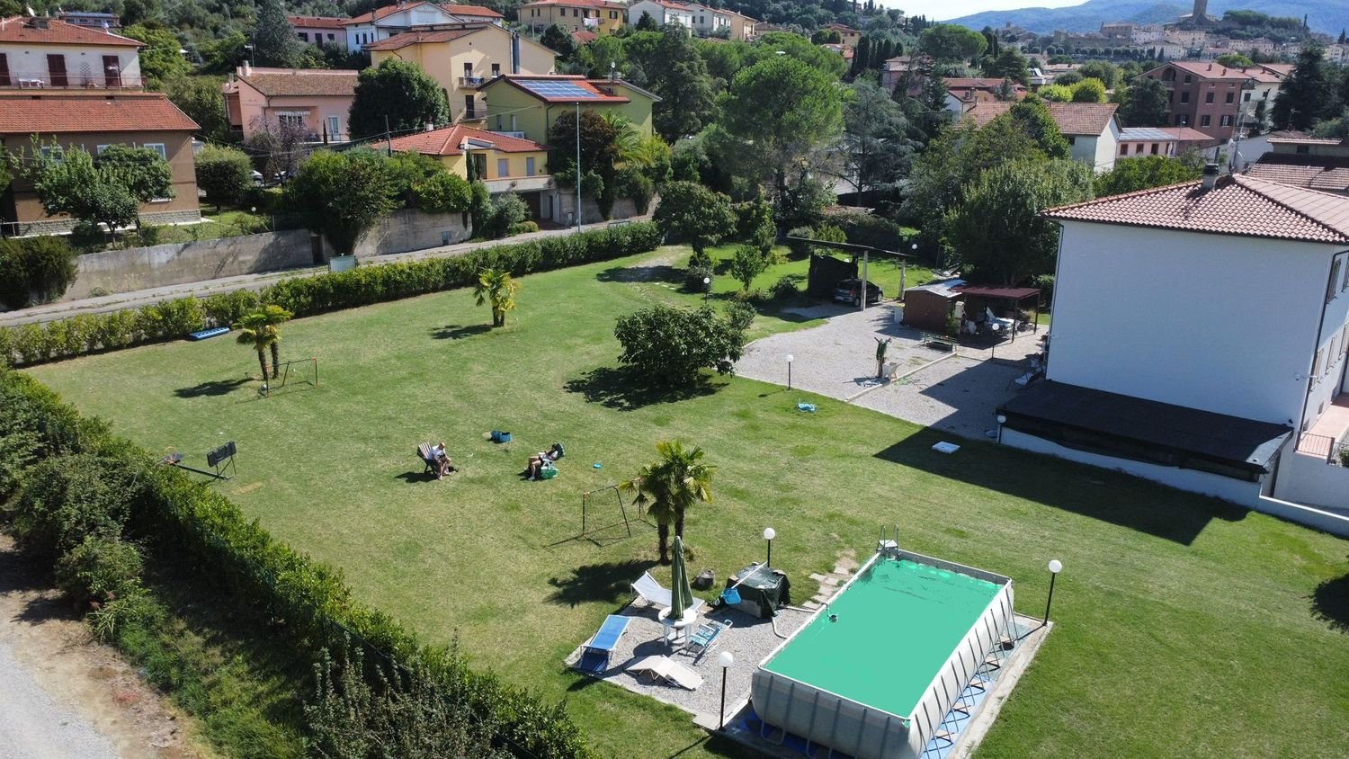 10 rooms House in Castiglion Fiorentino, Italy No. 52078