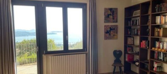 6 chambres Villa à Passignano sul Trasimeno, Italy No. 80868 12