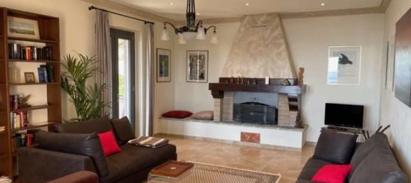 6 chambres Villa à Passignano sul Trasimeno, Italy No. 80868 13