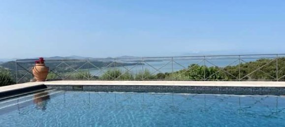 6 chambres Villa à Passignano sul Trasimeno, Italy No. 80868 21