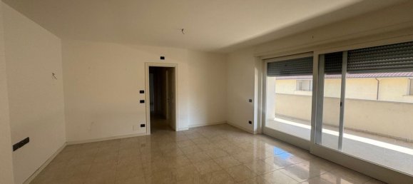 5-Zimmer Wohnung in Terni, Italy, Nr. 274245 4