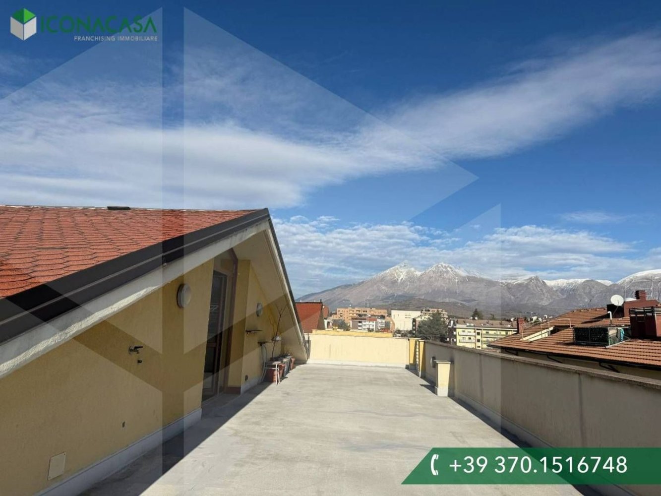 Penthouse de 3 divisões em Avezzano, Italy N.º 21208