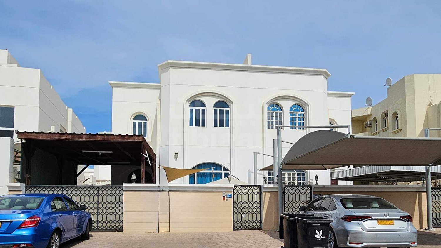 4 bedrooms Property in Muscat, Oman No. 479