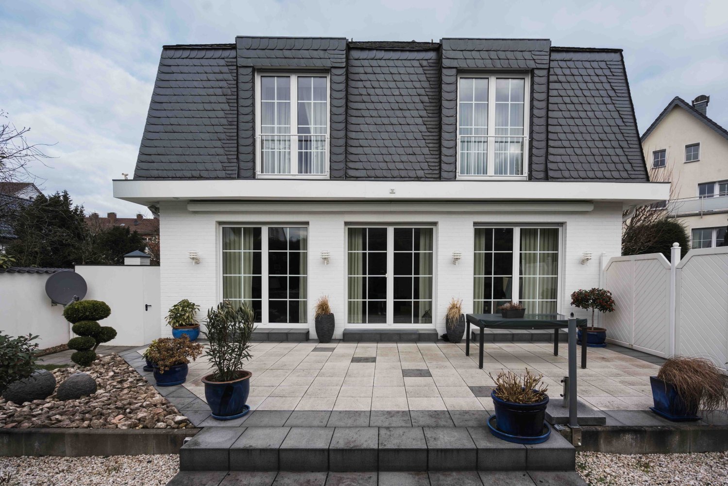 Villa de 4 divisões em Bielefeld, Germany N.º 69191