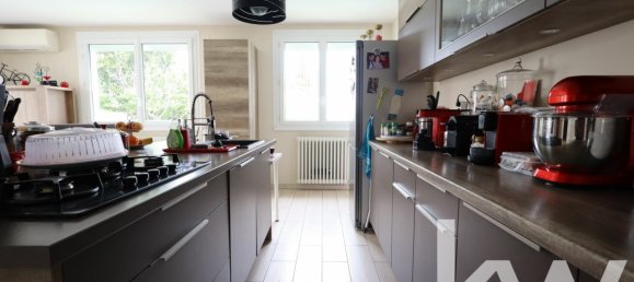 4 Schlafzimmer Villa in Castelginest, France, Nr. 199084 6