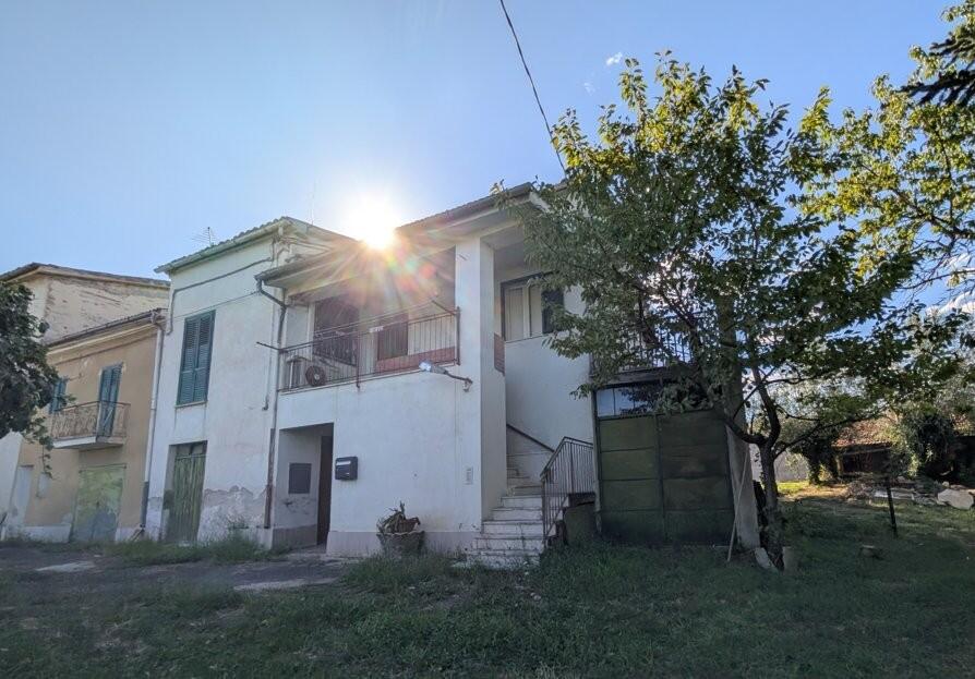 4 bedrooms Villa in Cingoli, Italy No. 329315