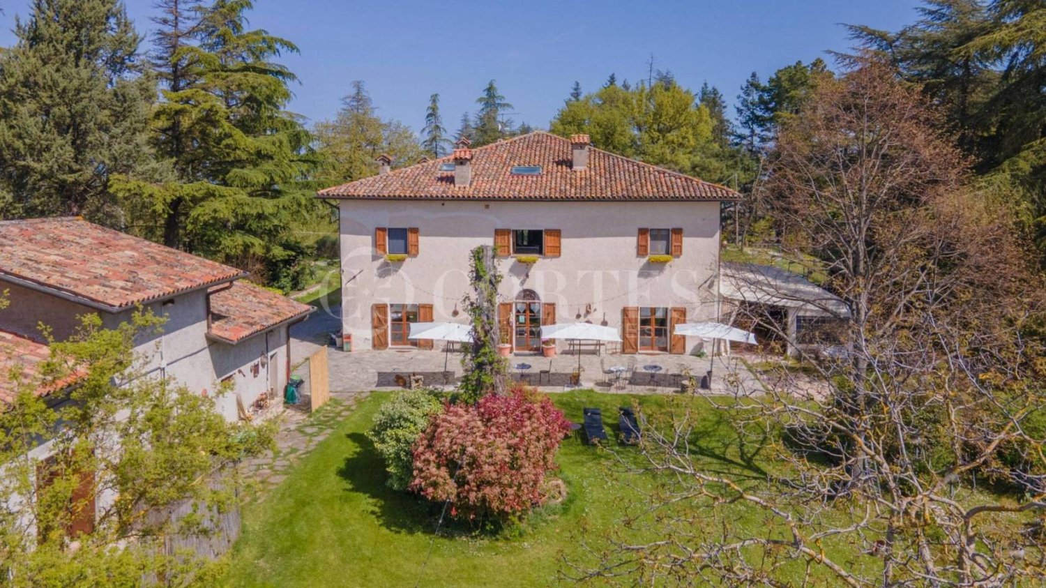 5-Zimmer Gewerbliche Immobilie in Città di Castello, Italy, Nr. 277170