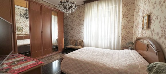6 rooms Apartment in Genoa, Italy No. 91236 10
