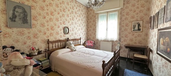 6 rooms Apartment in Genoa, Italy No. 91236 14