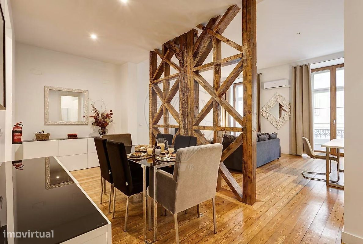 2 bedrooms Apartment in Lisbon, Portugal No. 90253