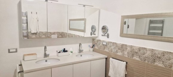 2 bedrooms Apartment in Passignano sul Trasimeno, Italy No. 47686 45