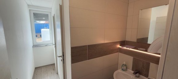 Склад с 7 комнатами в Roth, Германия № 227598 14