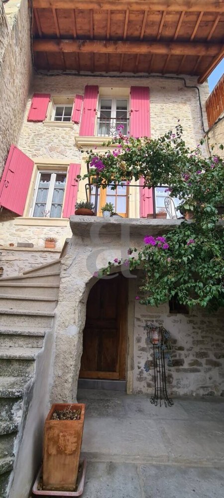 Moradia em banda T3 em Valreas, France N.º 361709