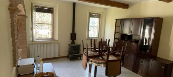 4 rooms House in Argenta, Italy No. 115413 6