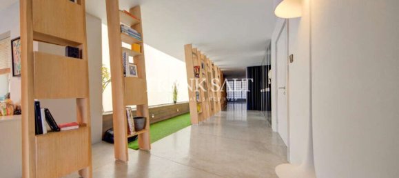 3 chambres Appartement à Ta' Xbiex, Malta No. 276 14