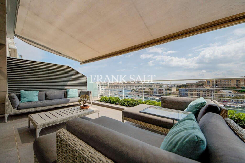 3 chambres Appartement à Ta' Xbiex, Malta No. 276