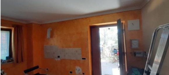 6 rooms Apartment in Fara in Sabina, Italy No. 220321 12