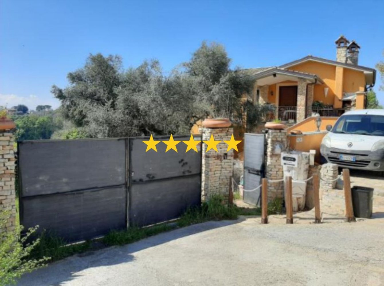 6 rooms Apartment in Fara in Sabina, Italy No. 220321