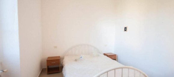 2-Zimmer Wohnung in Lerici, Italy, Nr. 74253 2
