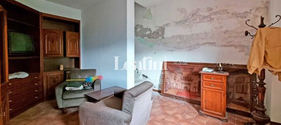 Дом с 8 комнатами в Фрассинето По, Италия № 134071 5