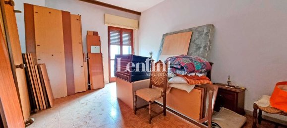 Дом с 8 комнатами в Фрассинето По, Италия № 134071 12