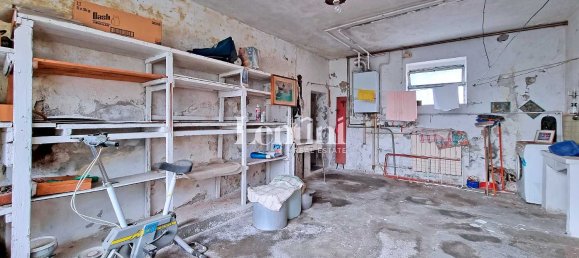 Дом с 8 комнатами в Фрассинето По, Италия № 134071 16