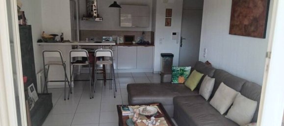 2 bedrooms Apartment in Istres, France No. 331548 6