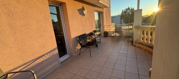 2 Schlafzimmer Wohnung in Frejus, France, Nr. 318633 2