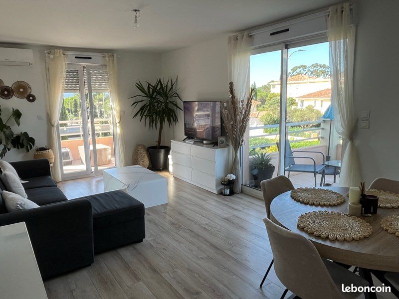 2 Schlafzimmer Wohnung in Frejus, France, Nr. 318633