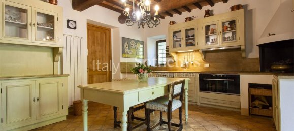 5 bedrooms House in San Casciano dei Bagni, Italy No. 58733 7