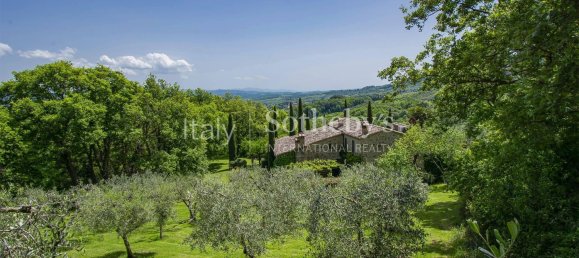 5 bedrooms House in San Casciano dei Bagni, Italy No. 58733 3