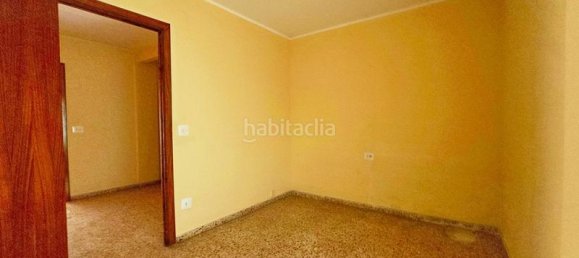 4 bedrooms Apartment in Mislata, Spain No. 166681 15