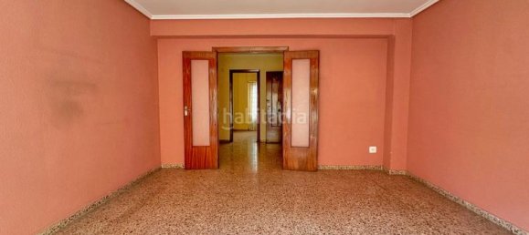 4 bedrooms Apartment in Mislata, Spain No. 166681 5