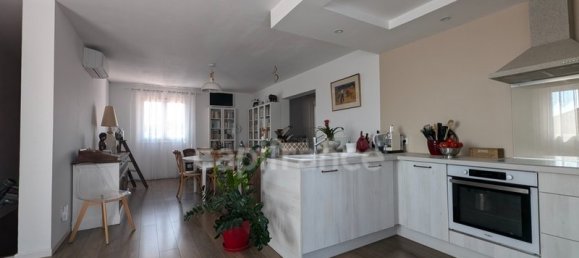 2 bedrooms House in Brando, France No. 239100 2