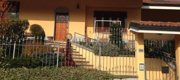2 bedrooms Villa in Castiglione Torinese, Italy No. 204796 2