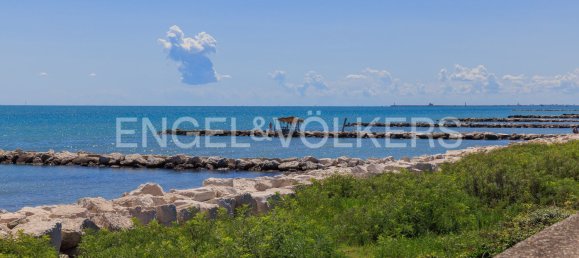 2 bedrooms Apartment in Venice, Italy No. 68740 5