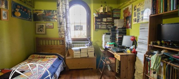 Casa de 7 divisões em Prato, Italy N.º 24399 37