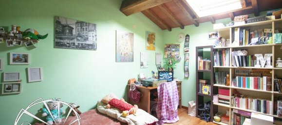 Casa de 7 divisões em Prato, Italy N.º 24399 42