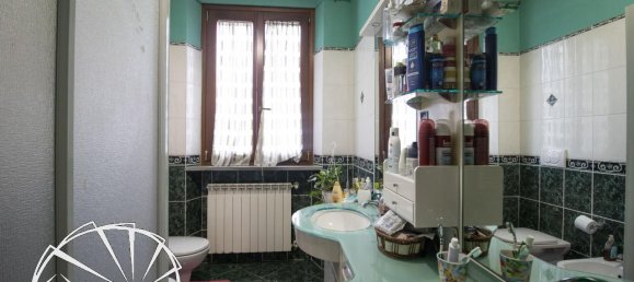 Casa de 7 divisões em Prato, Italy N.º 24399 47