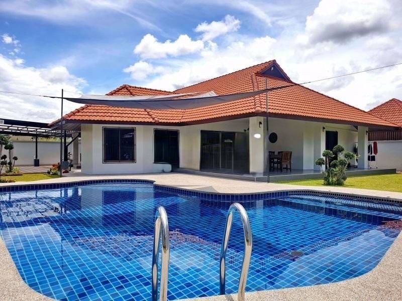 Вилла с 3 спальнями в Паттайя, Таиланд № 67118