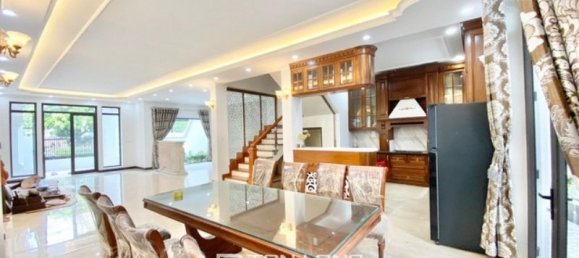 Вилла с 5 спальнями в Тэйхо, Вьетнам № 894 6