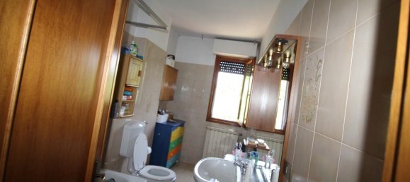 10-salle Villa à San Giovanni Valdarno, Italy No. 233804 24