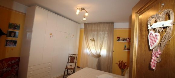 10-salle Villa à San Giovanni Valdarno, Italy No. 233804 35