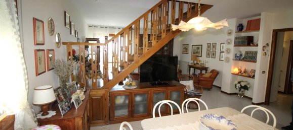 10-salle Villa à San Giovanni Valdarno, Italy No. 233804 4