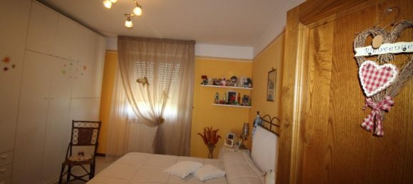 10-salle Villa à San Giovanni Valdarno, Italy No. 233804 17