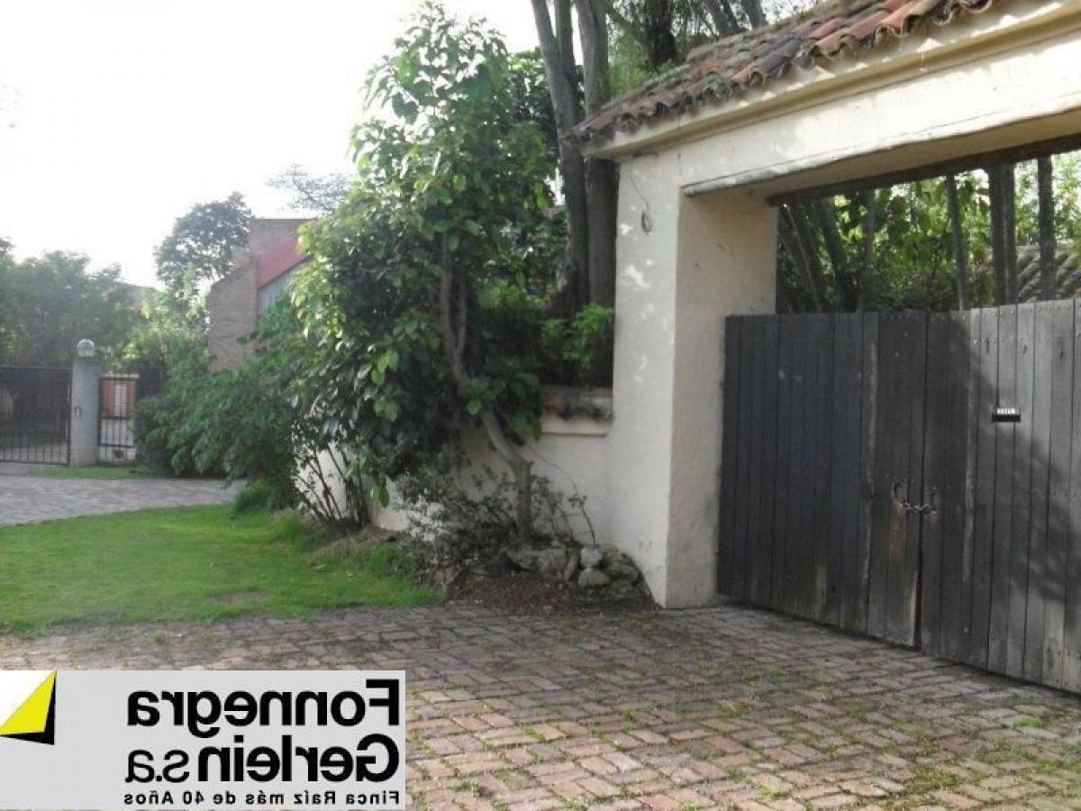 4 bedrooms House in Cundinamarca, Colombia No. 1521