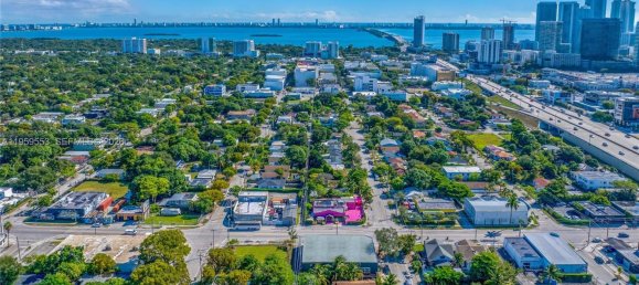  قطعة أرض في Miami, USA رقم 615717 15