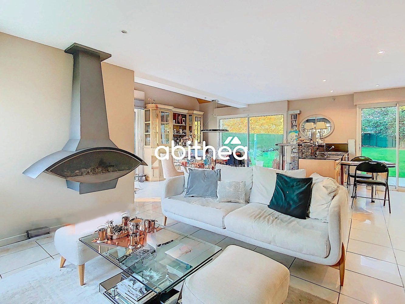 4 Schlafzimmer Haus in Vimy, France, Nr. 155074