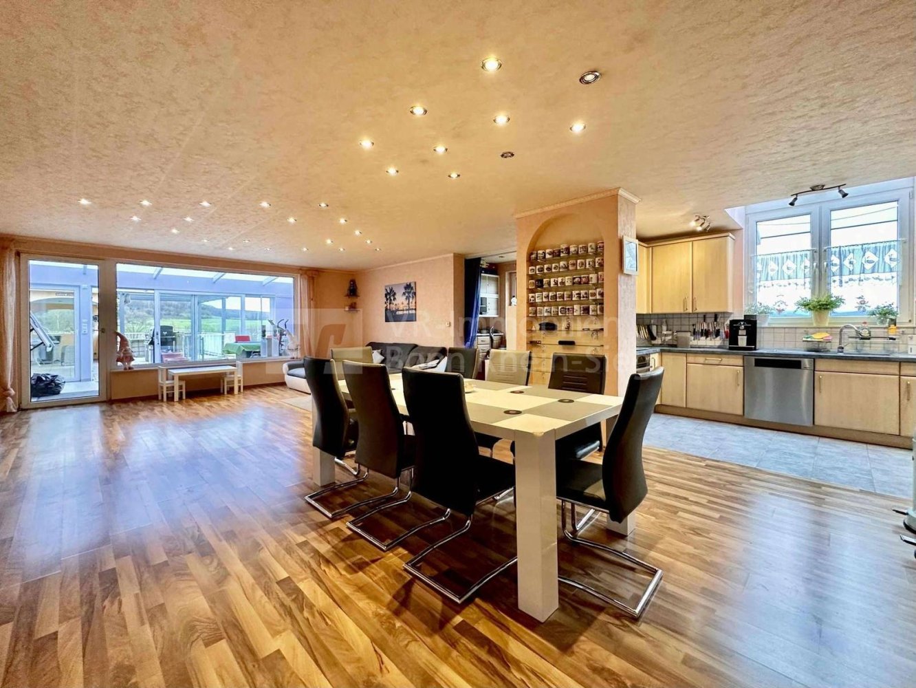 6 bedrooms Townhouse in Ahrweiler, Germany No. 173264