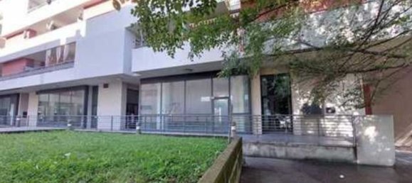 115m² Commercial property in Brescia, Italy No. 359632 12